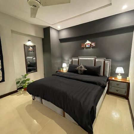 Freddy'S Luxury Family Apartments Islamabad Exteriör bild