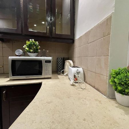 Freddy'S Luxury Family Apartments Islamabad Exteriör bild