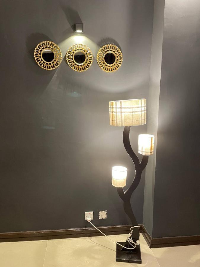 Freddy'S Luxury Family Apartments Islamabad Exteriör bild