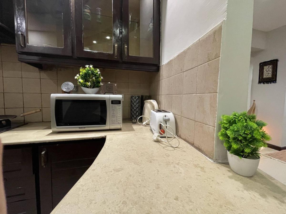 Freddy'S Luxury Family Apartments Islamabad Exteriör bild