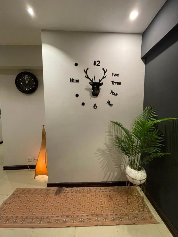 Freddy'S Luxury Family Apartments Islamabad Exteriör bild